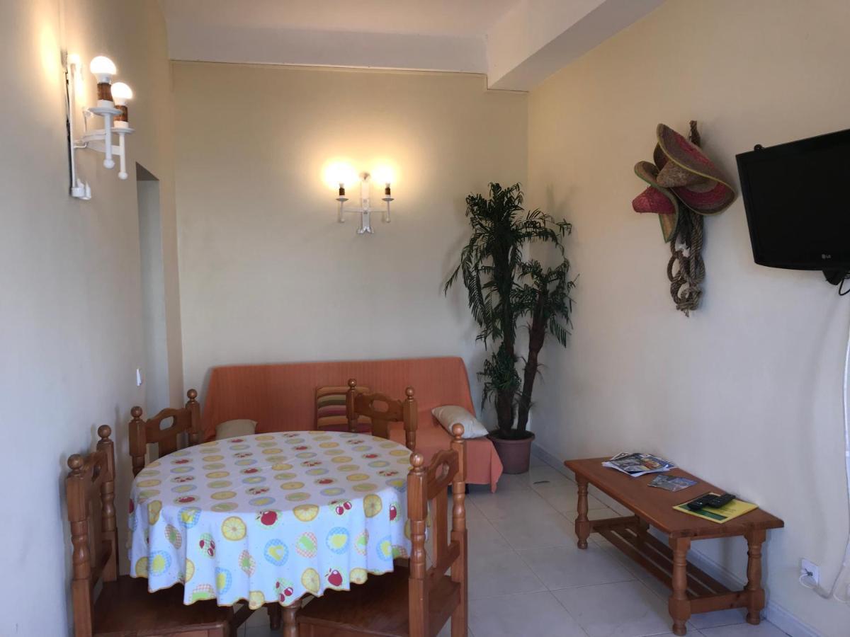Apartamentos Barracuda Faro Exterior photo
