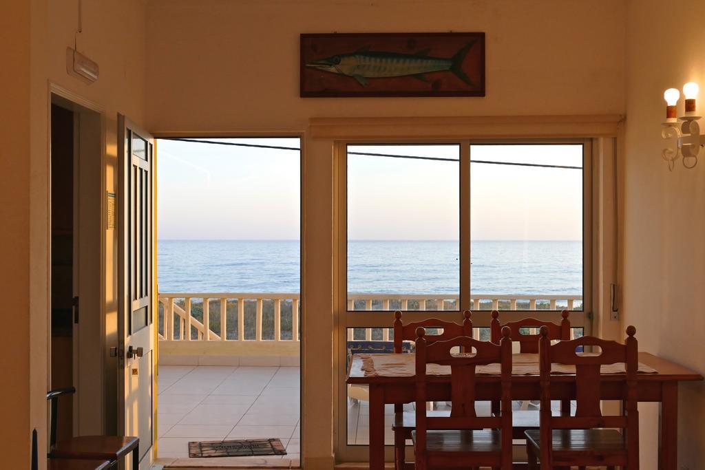 Apartamentos Barracuda Faro Room photo