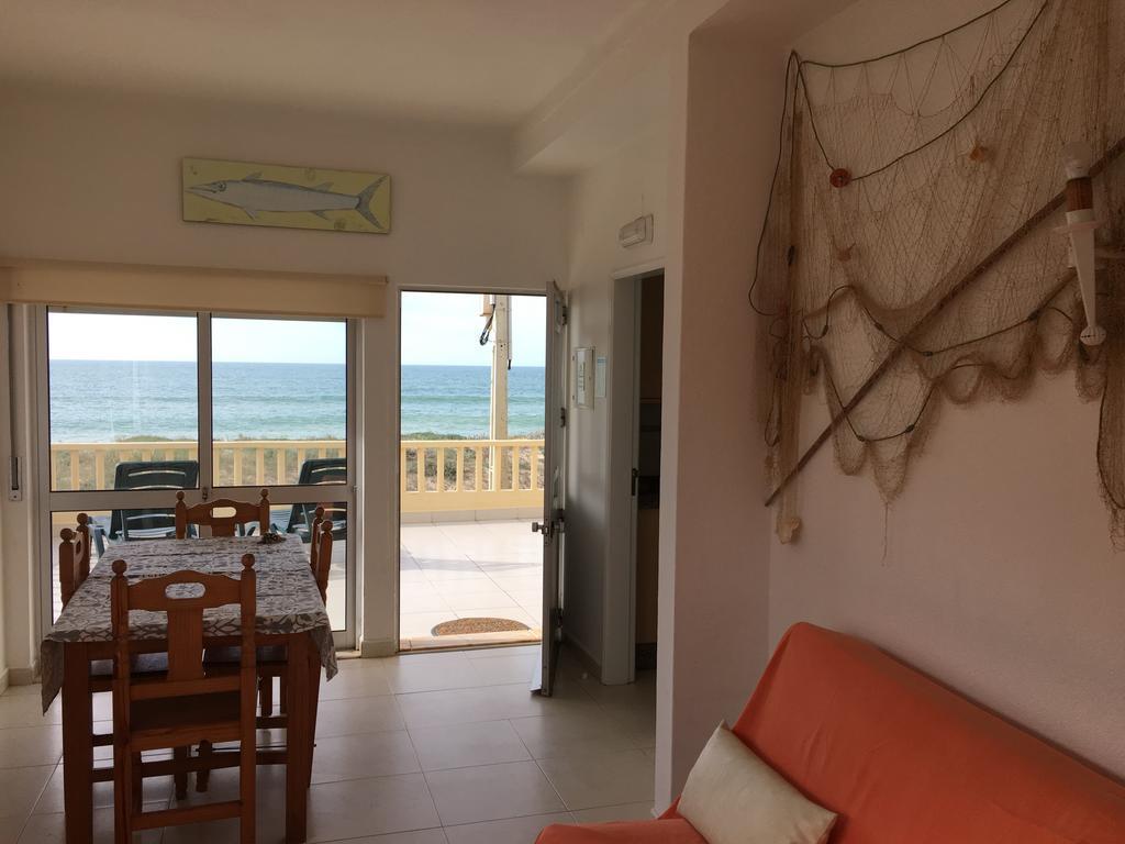 Apartamentos Barracuda Faro Exterior photo