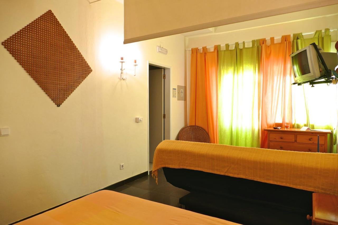 Apartamentos Barracuda Faro Exterior photo
