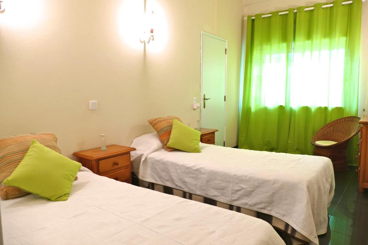 Apartamentos Barracuda Faro Room photo